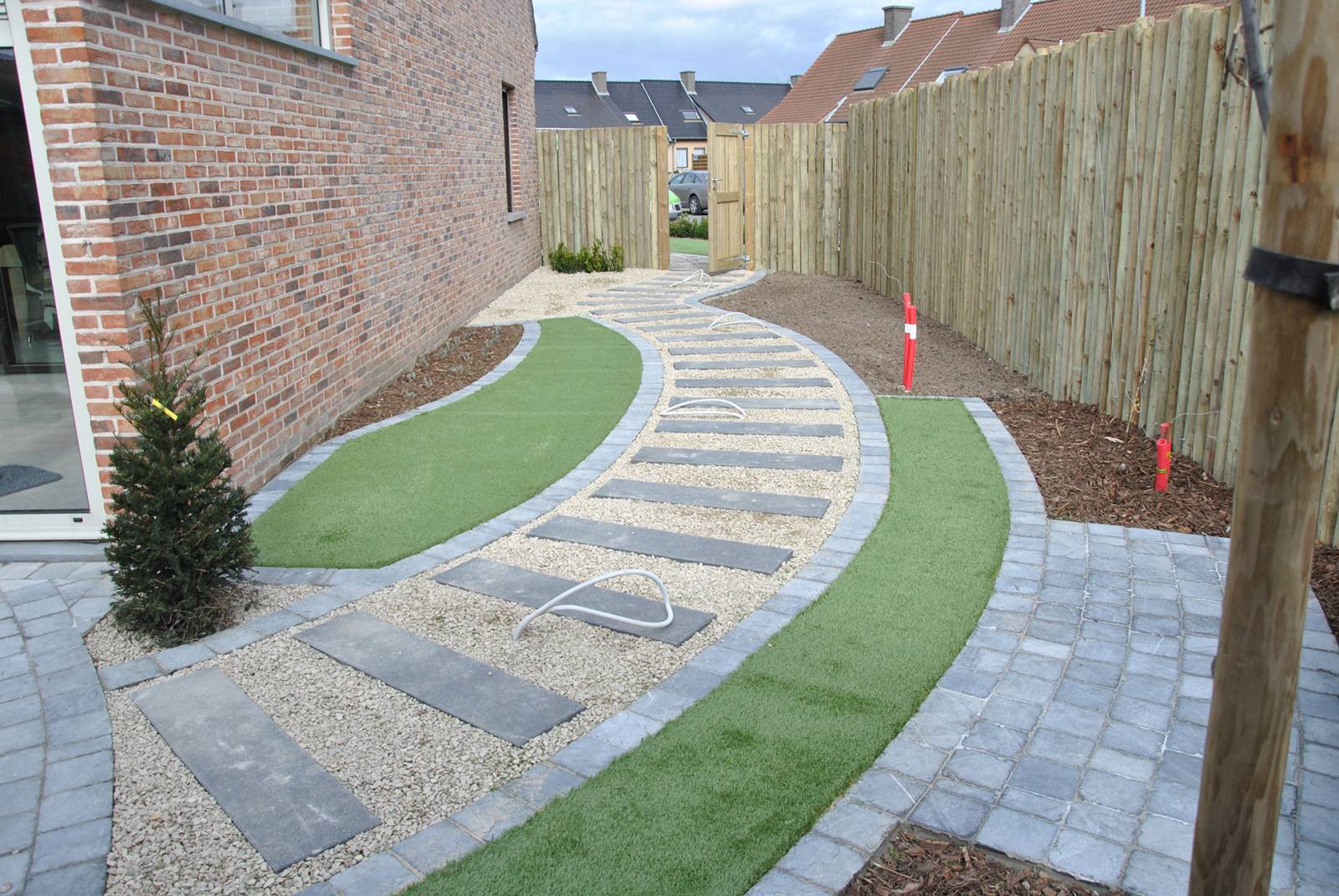 Aanleg tuin en terras te Geluwe