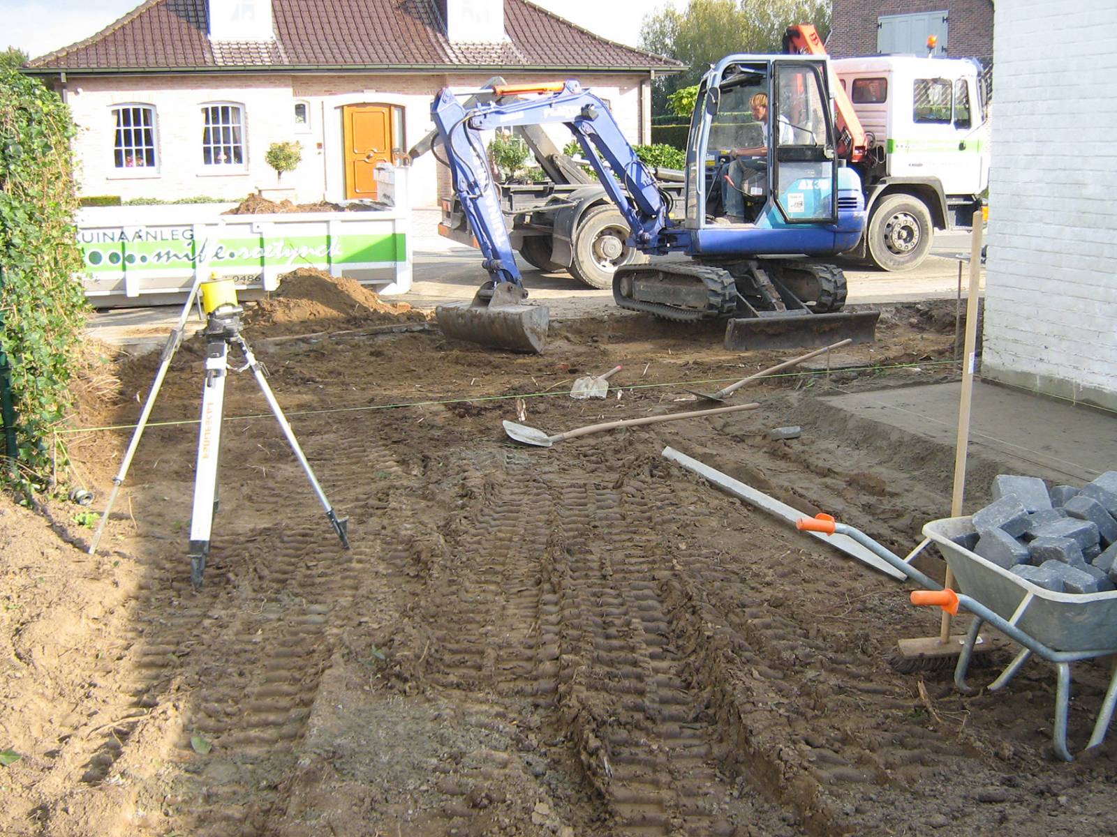 Aanleg tuin en terras te Menen